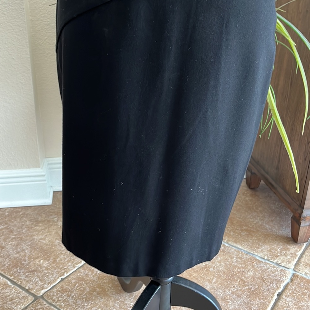 Black little dress - Picture 4 of 7